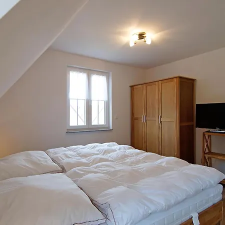 Ferienhaus Reethaus Freddy In Glowe